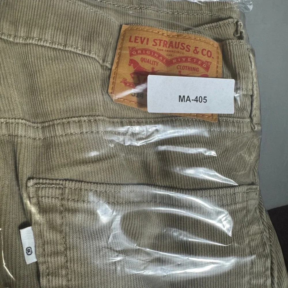 Levis 514 Straight Fit Corduroy Pants Khaki Tan PC9-00514-0796 Mens 33x30